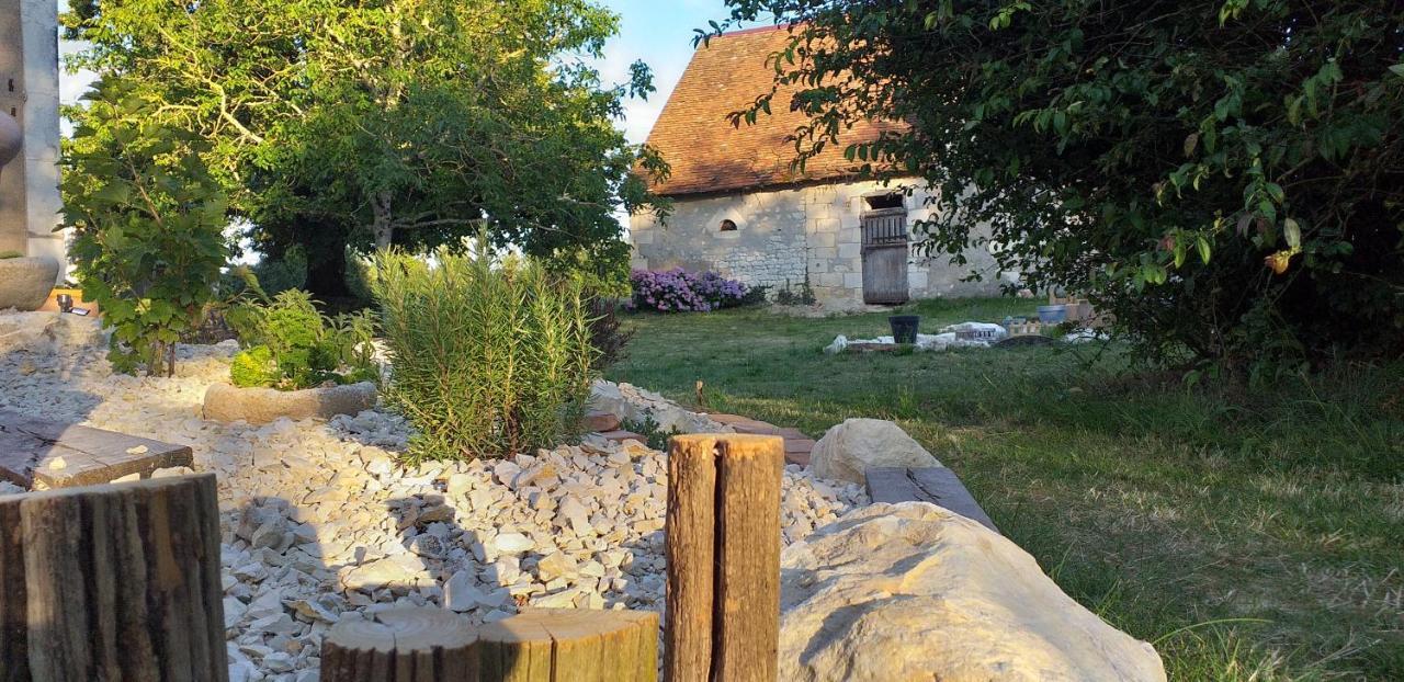 Luçay-le-Mâle La Berrycurienne Proche Du Zoo De Beauval Saint-Aignan Avec Sdb, Wc Et Spa Privatif Pour Chaque Chambre מראה חיצוני תמונה