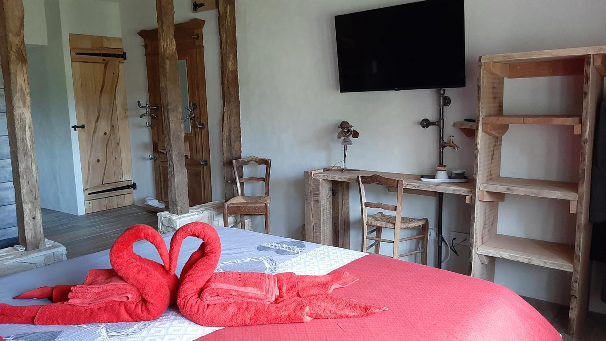 Luçay-le-Mâle La Berrycurienne Proche Du Zoo De Beauval Saint-Aignan Avec Sdb, Wc Et Spa Privatif Pour Chaque Chambre חדר תמונה